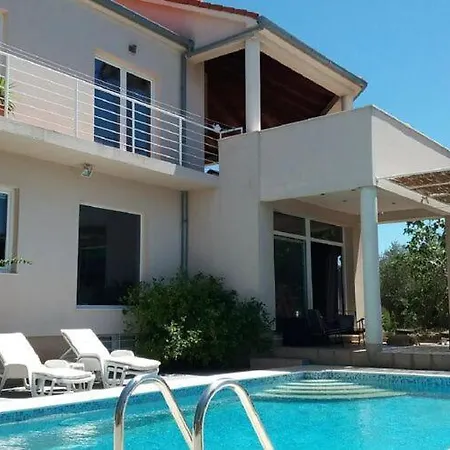 Lejlighed Dona -two Bedroom With Shared Swimming Pool Vela Luka